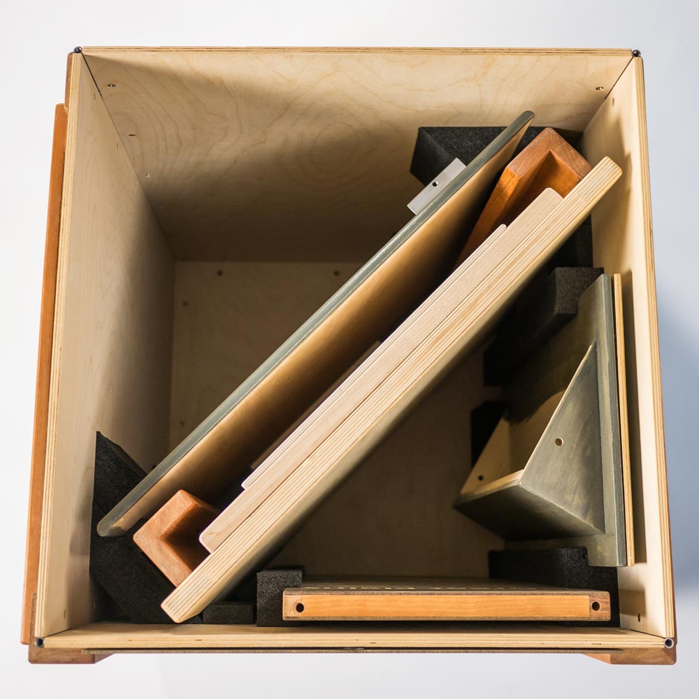 Upland Bison Crate detail